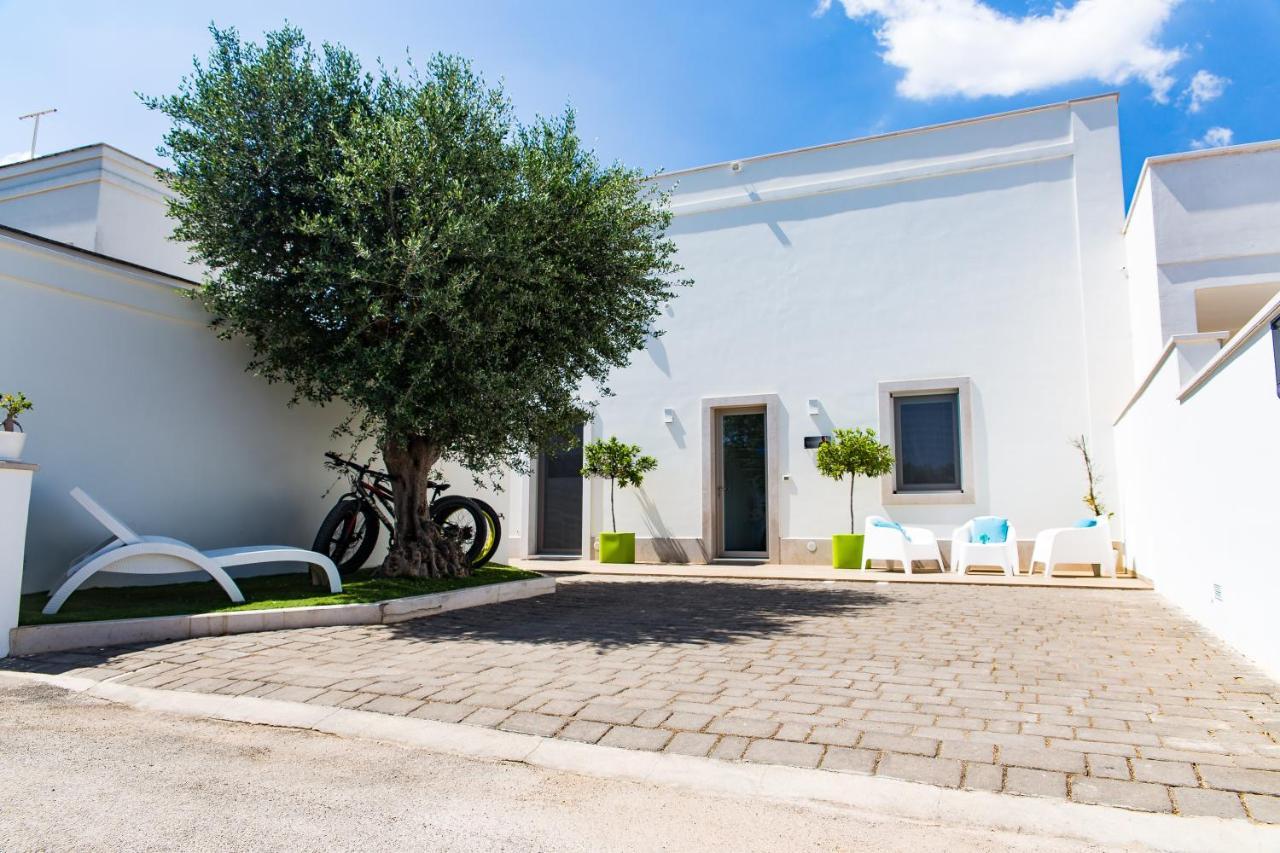 Dal Signor Wolf Bed and Breakfast Pezze Di Greco Buitenkant foto