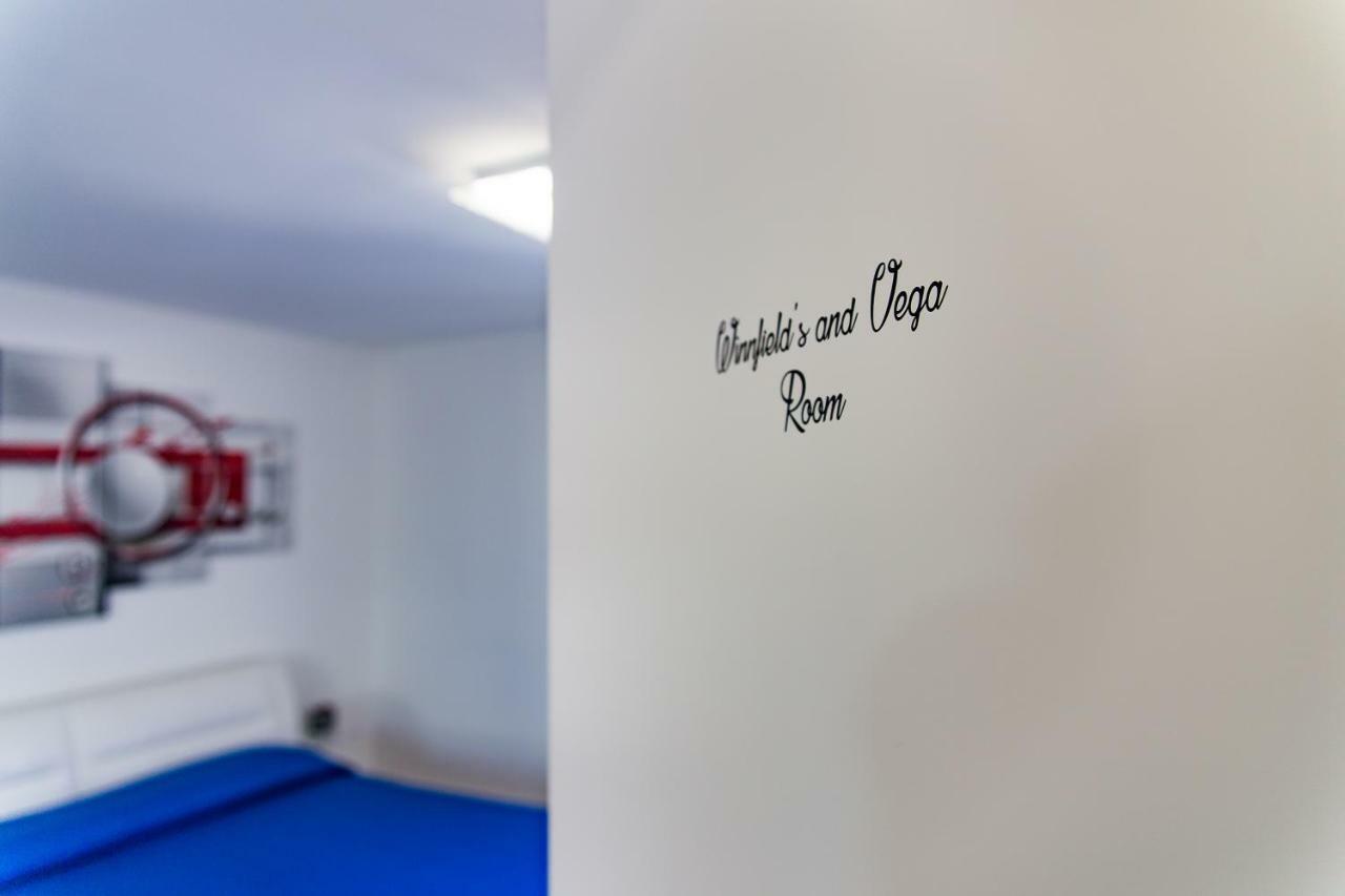 Dal Signor Wolf Bed and Breakfast Pezze Di Greco Buitenkant foto