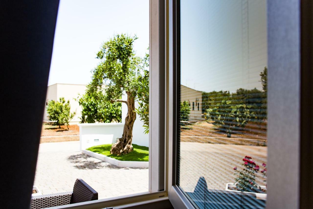 Dal Signor Wolf Bed and Breakfast Pezze Di Greco Buitenkant foto