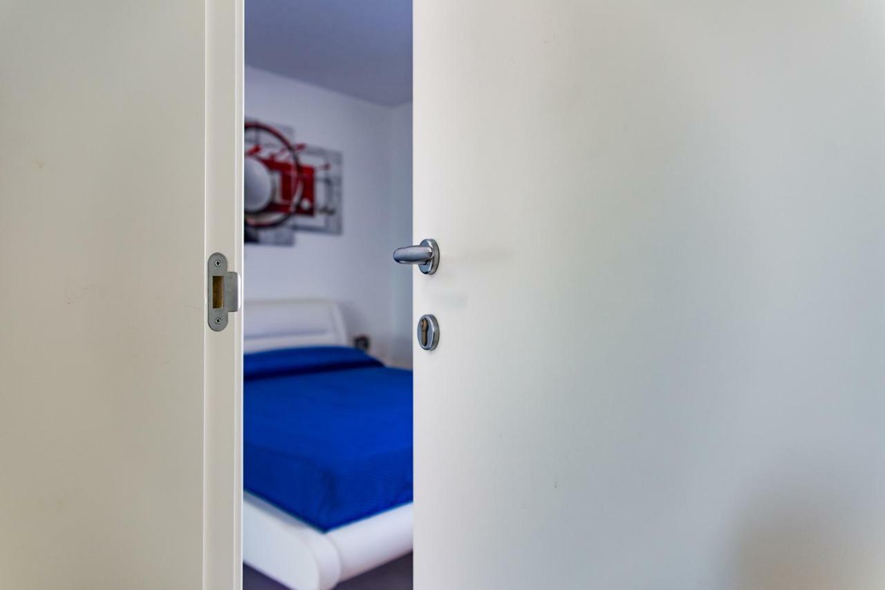 Dal Signor Wolf Bed and Breakfast Pezze Di Greco Buitenkant foto